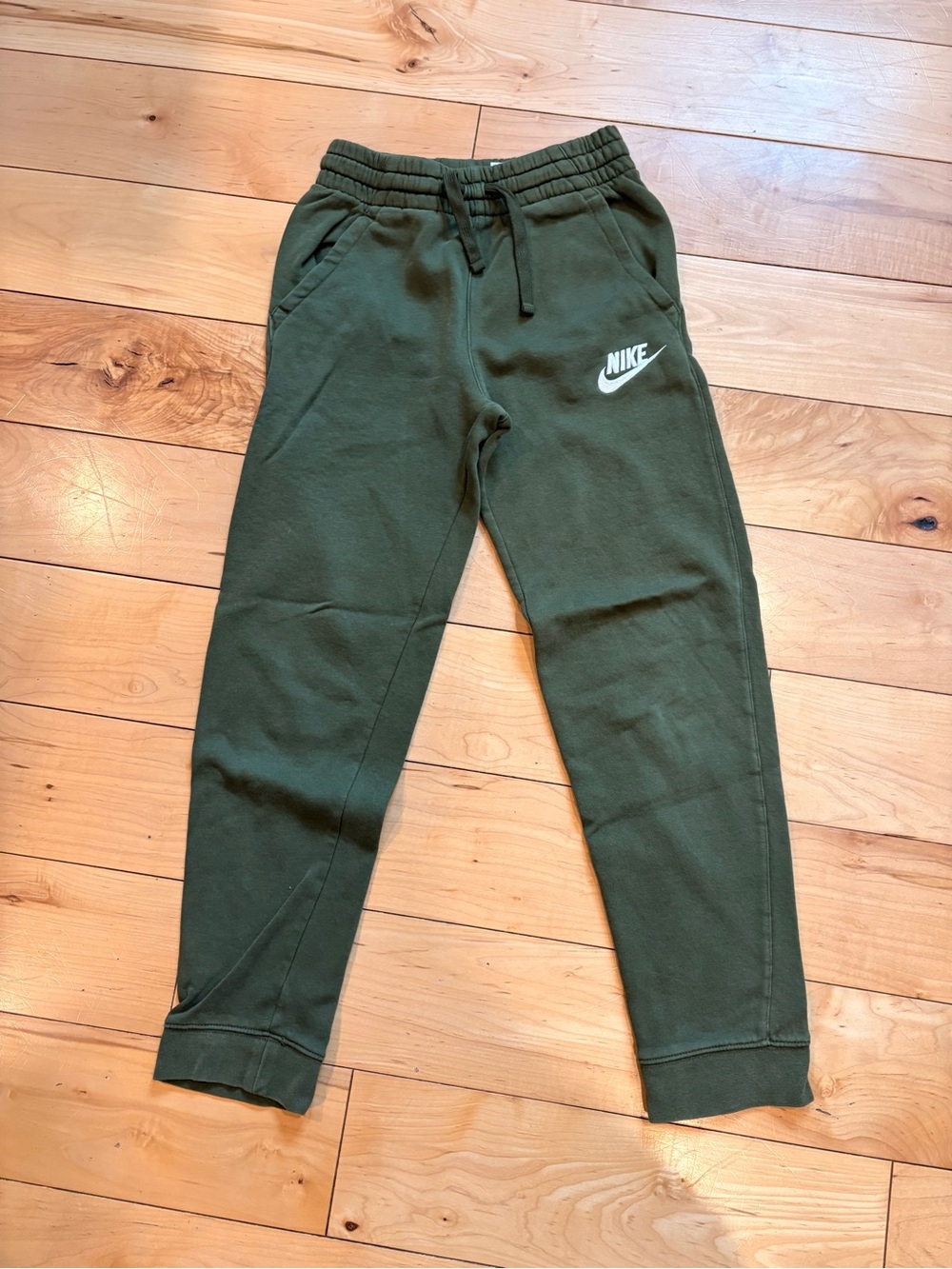 Green Youth L Nike Sweatpants